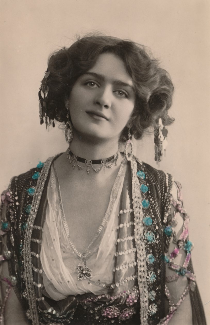 Miss Lily Elsie, 1886-1962, The Merry Widow., c1930. av Unbekannt