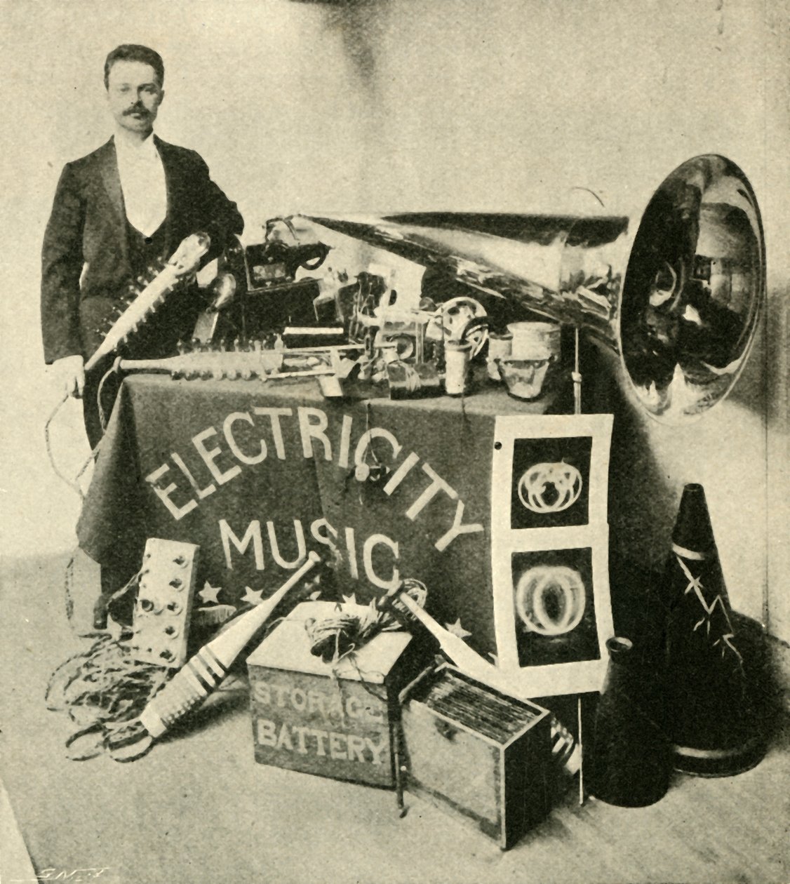 Mr. Patterson and His Apparatus, 1900. av Unbekannt