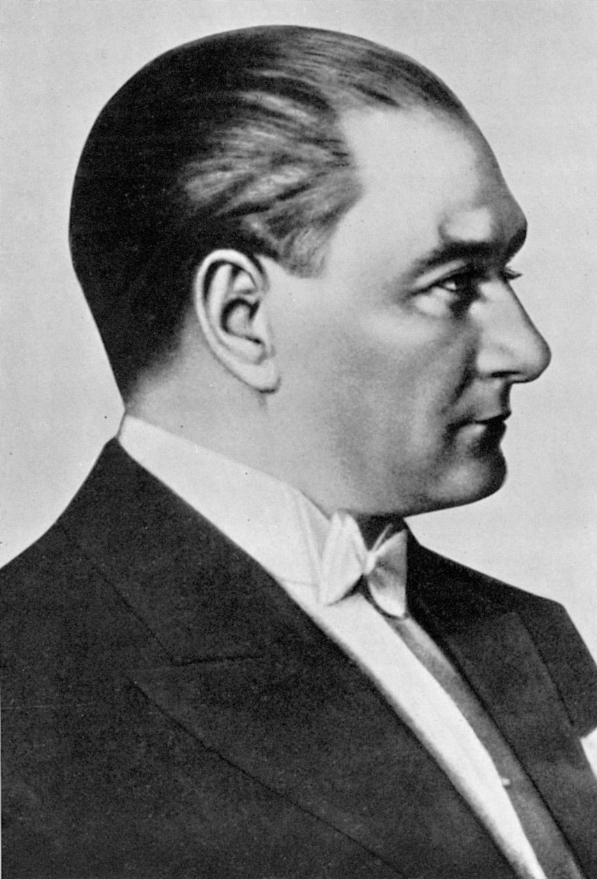 Mustafa Kemal Ataturk 1881-1938, tyrkisk statsmann av Unbekannt