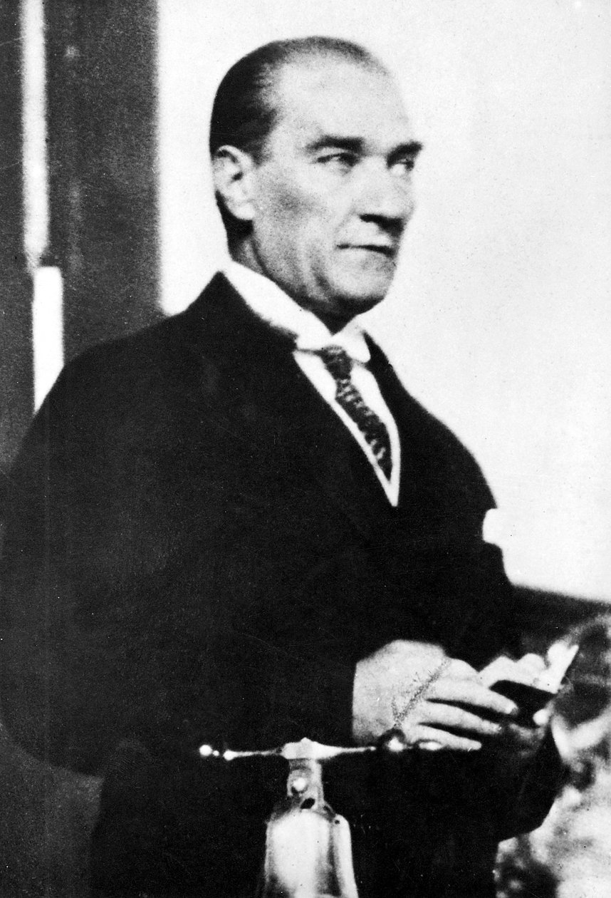 Mustafa Kemal Ataturk 1881-1938, tyrkisk statsmann av Unbekannt