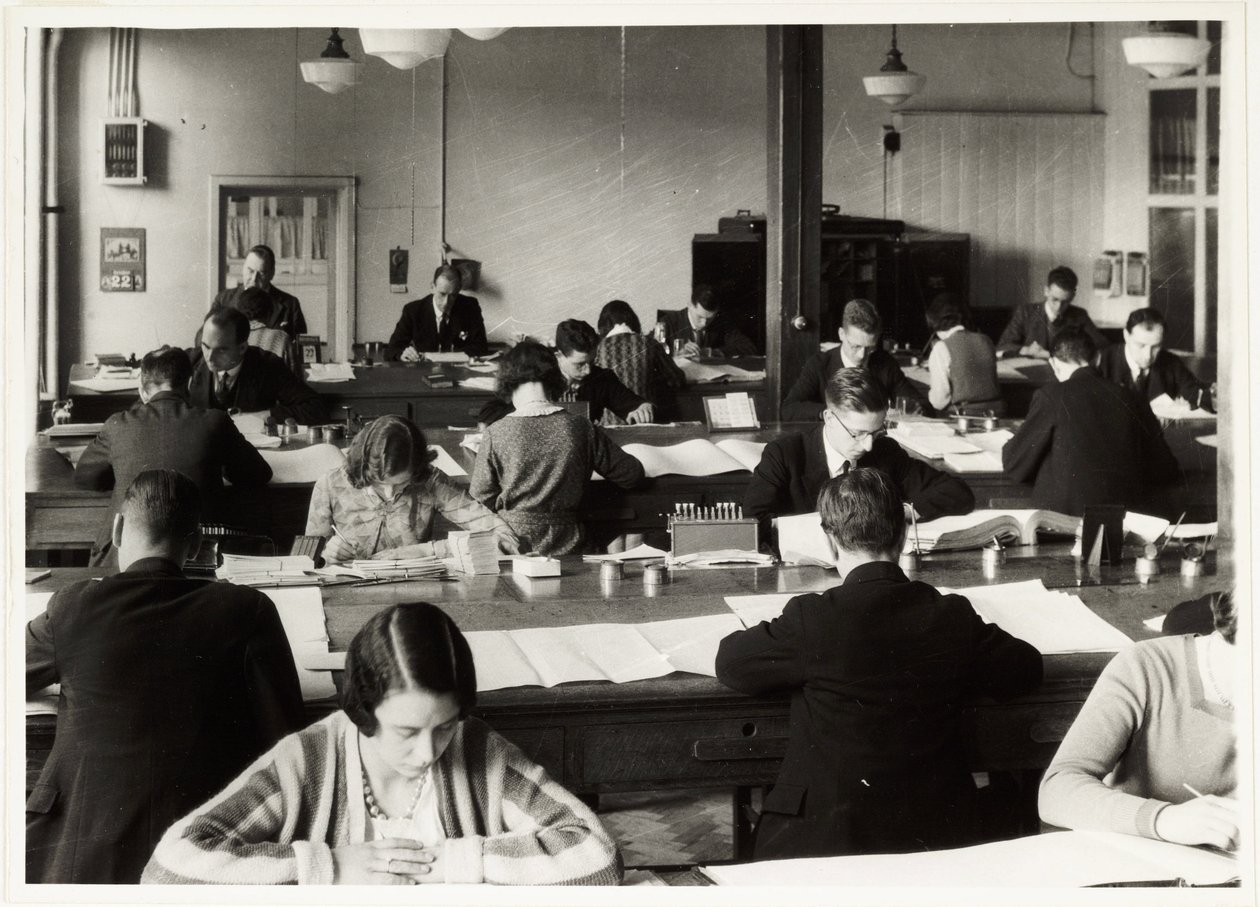 Kontorarbeidere, ca 1930 av Unbekannt