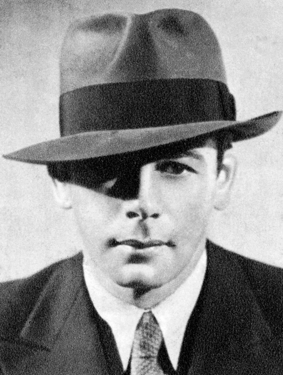 Paul Muni , amerikansk filmskuespiller, 1934-1935 av Unbekannt