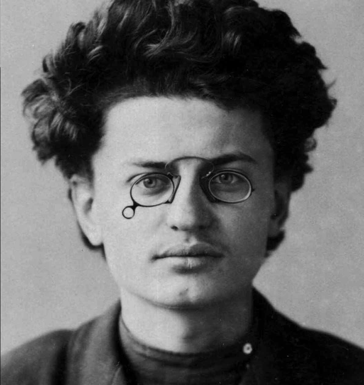 Politifotografi av Leon Trotsky, russisk revolusjonær, 1898 av Unbekannt