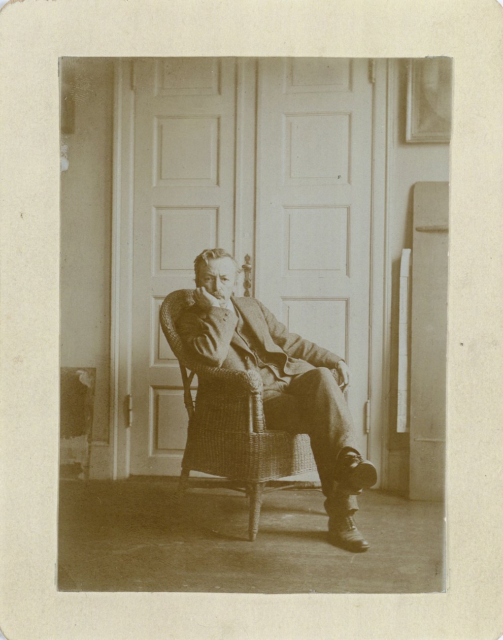 Portrett av Vilhelm Hammershøi 1864-1916. av Unbekannt