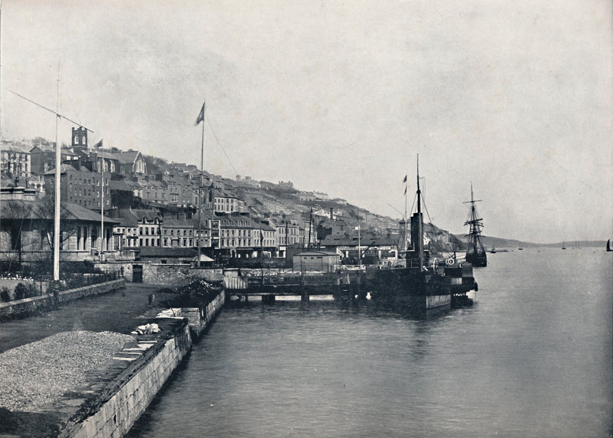 Queenstown - Looking Along the Shore, 1895 av Unbekannt
