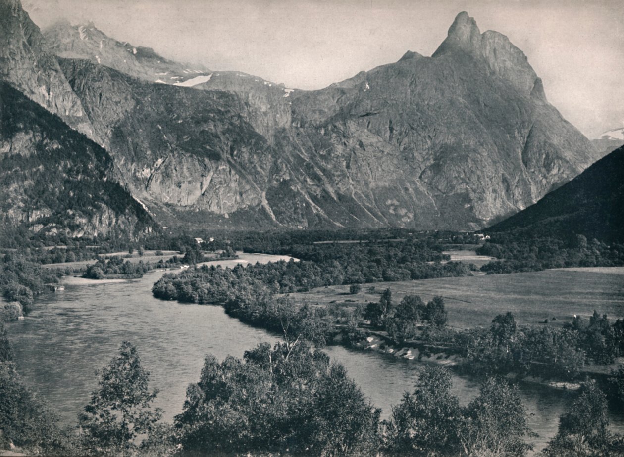 Romsdalshorn, 1914. av Unbekannt