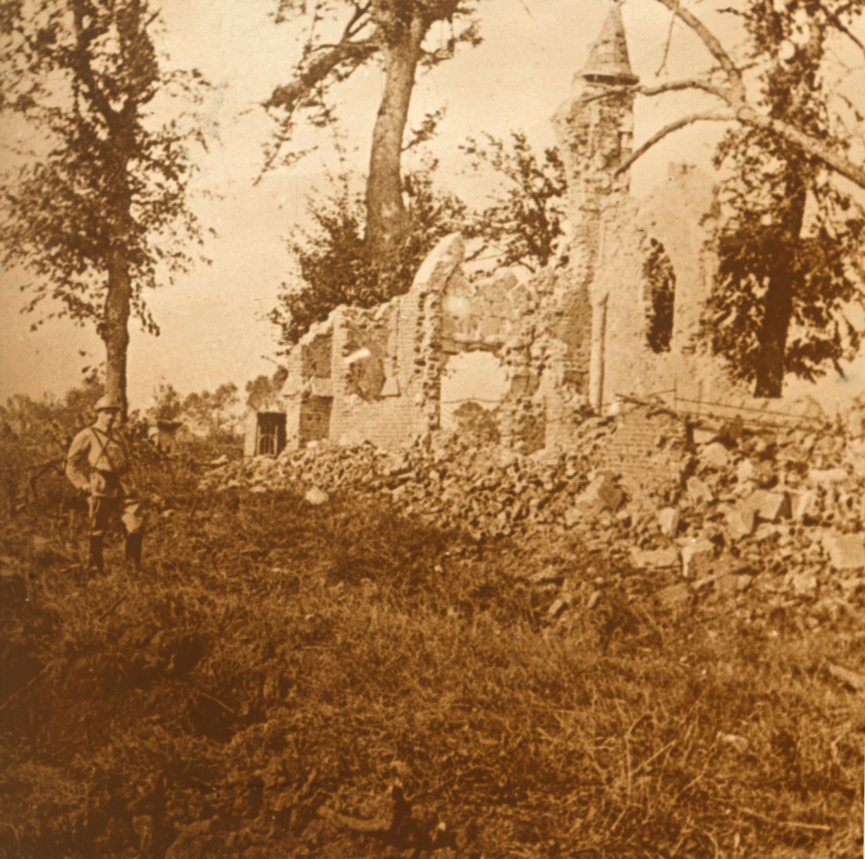 Ødelagt kapell, 1914-c1918 av Unbekannt