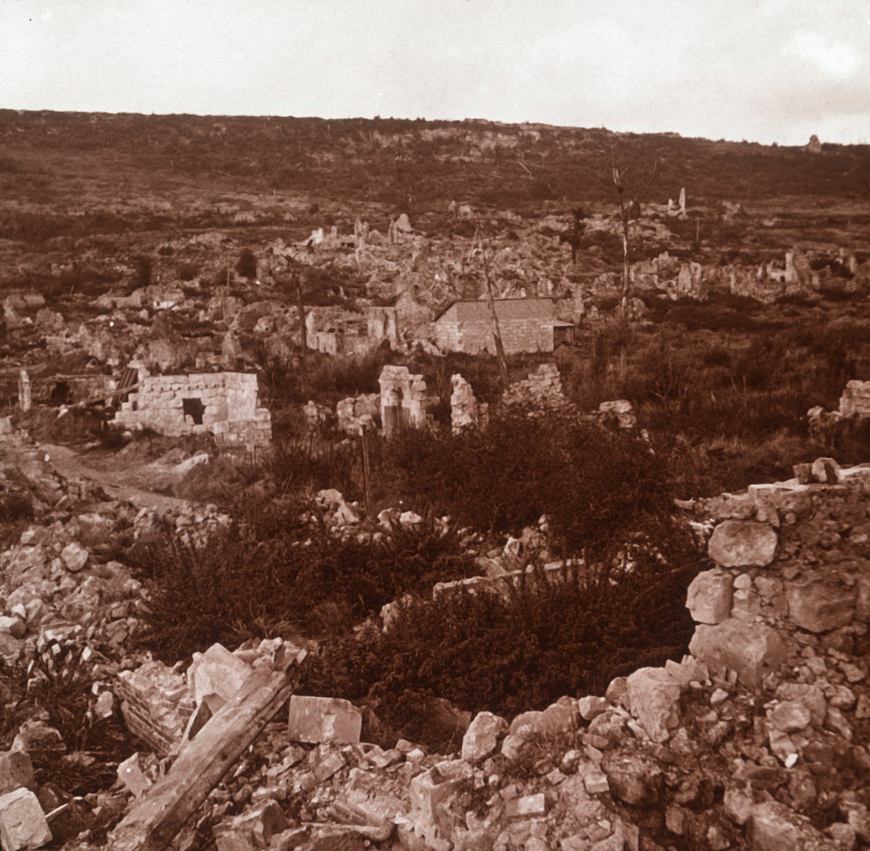 Ruiner, Anizy-le-Château, Nord-Frankrike, c1914-c1918 av Unbekannt