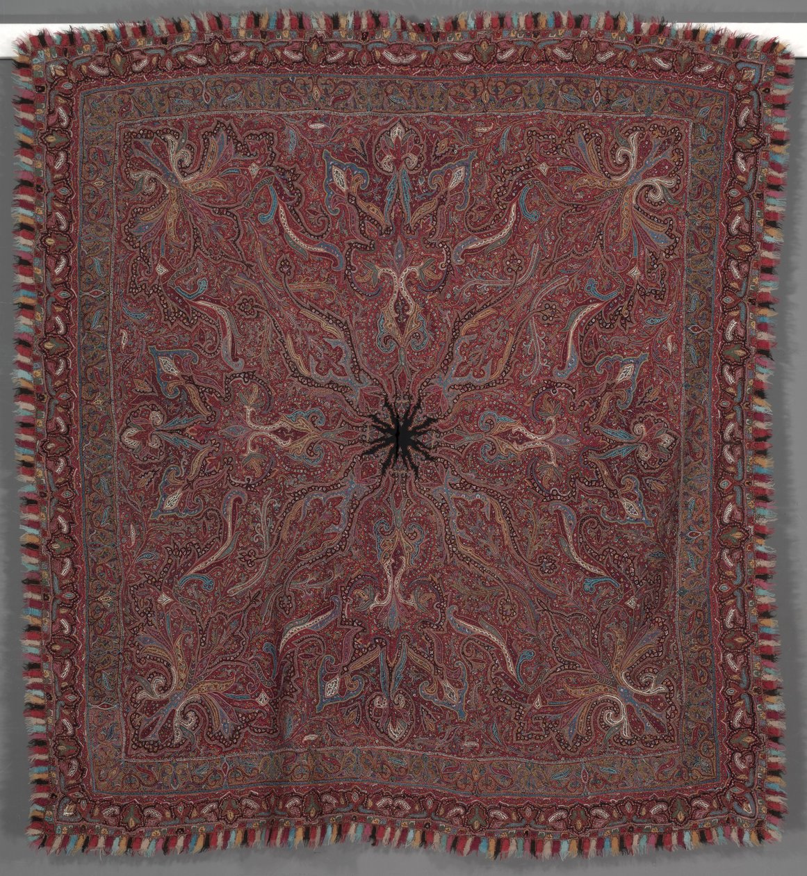 Sjal, 1870-1880-årene. av Unbekannt