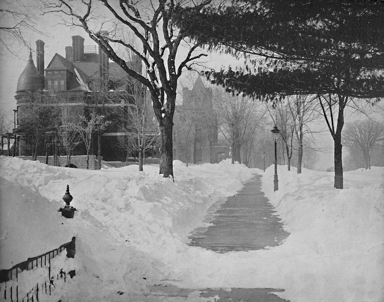 Summit Avenue in Winter, St. Paul, Minnesota, c1897. av Unbekannt