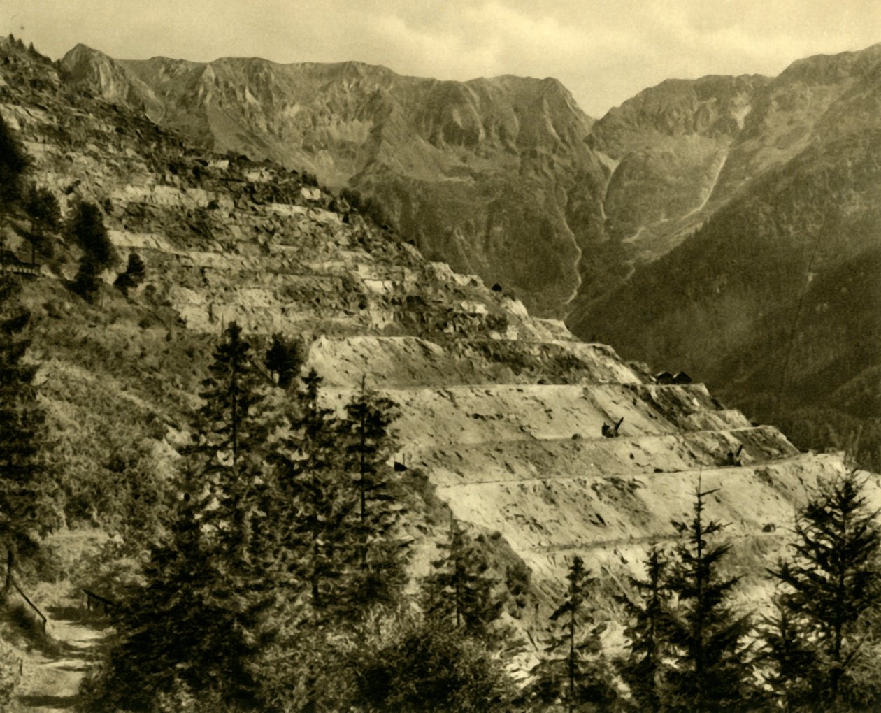 Erzberg-gruven, Steiermark, Østerrike, c1935. av Unbekannt
