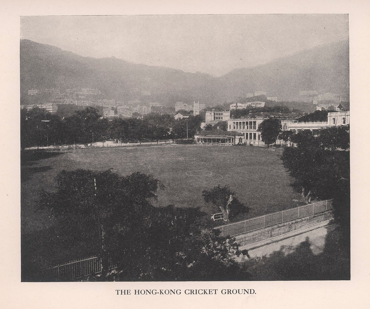 Hong Kong Cricket Ground, 1912. av Unbekannt