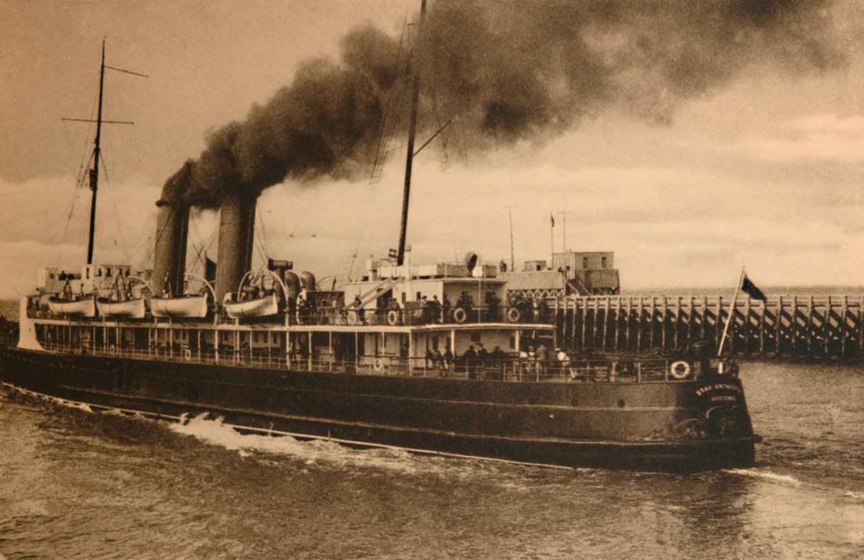 The Mail-Steamer City of Antwerpen, c1928 av Unbekannt