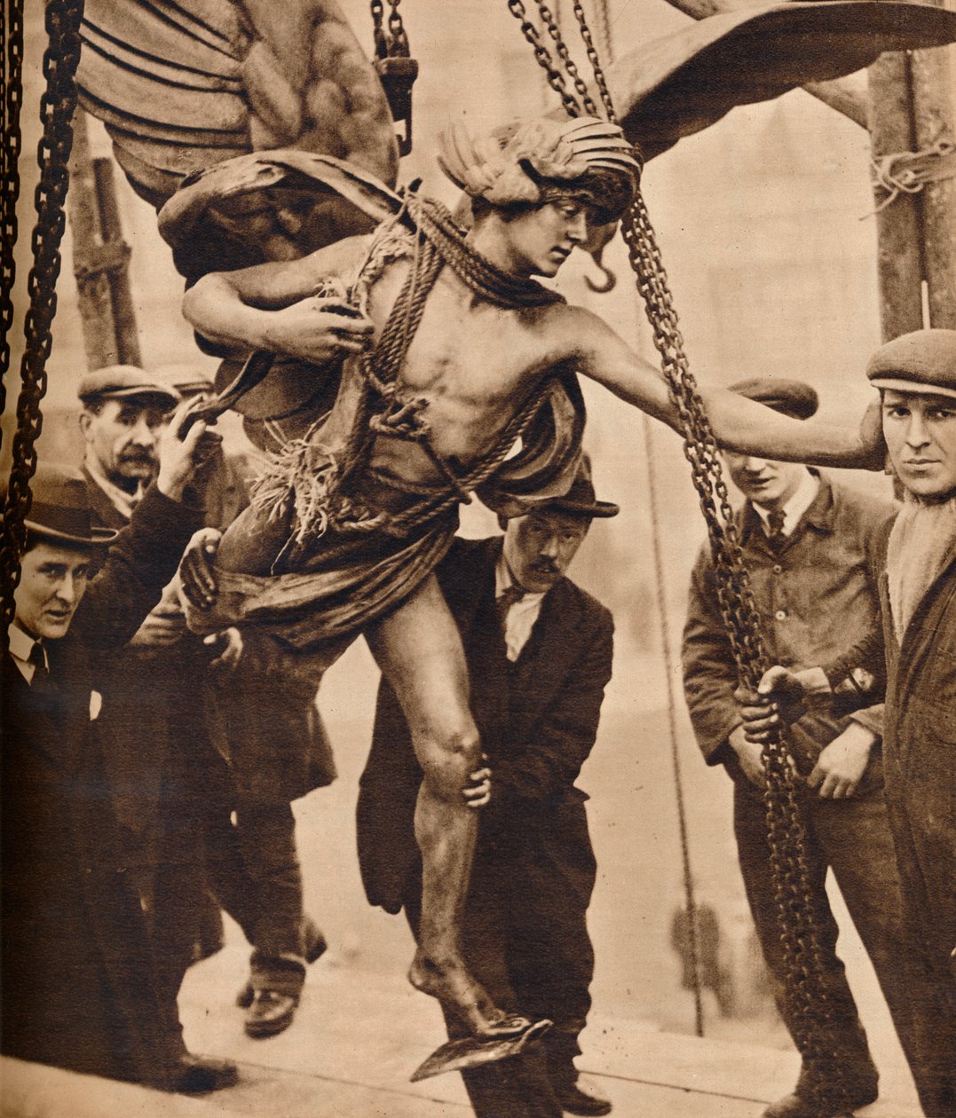 Fjerningen av Eros, 1925, 1938 av Unbekannt