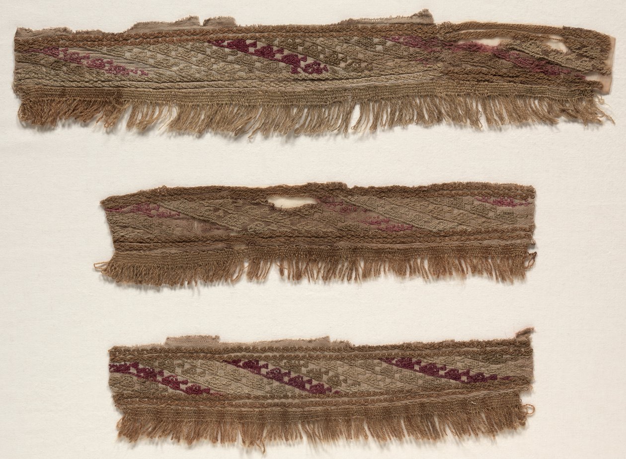 Tre grensefragmenter, ca. 1100-1400. av Unbekannt