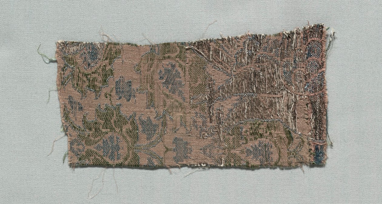 Tre fragmenter av italiensk gotisk silke, 1350-1399. av Unbekannt