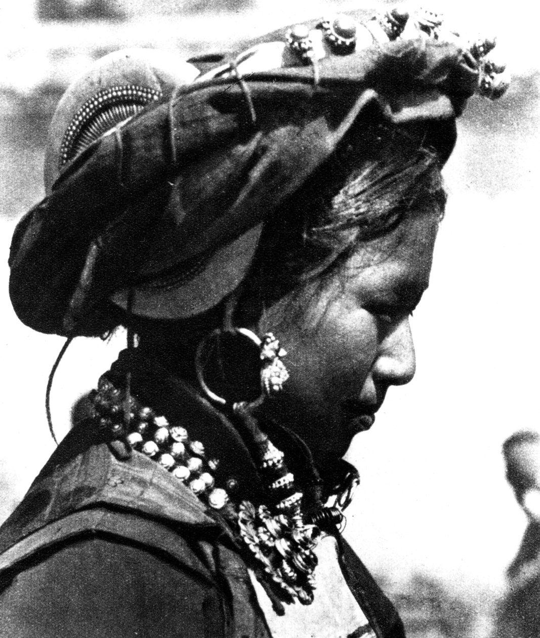 Tibetansk kvinne, 1938 av Unbekannt