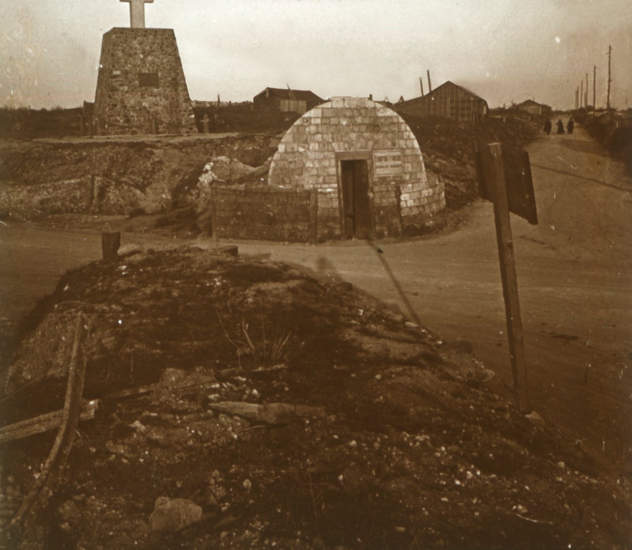 Mot Vimy, Nord-Frankrike, c1914-c1918 av Unbekannt