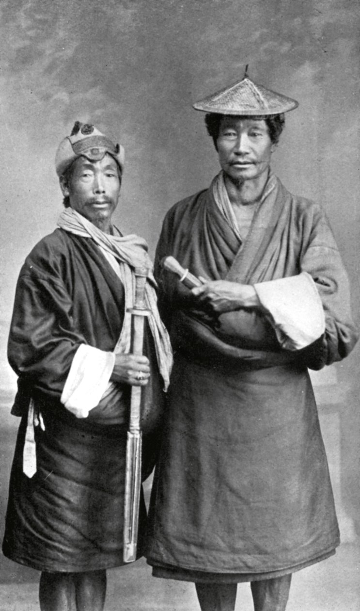 To sikkimesiske menn, c1910 av Unbekannt