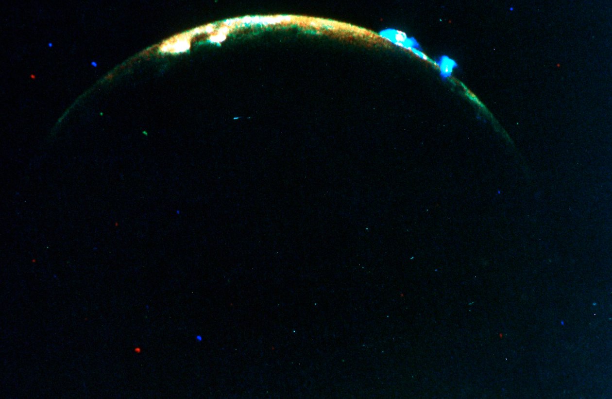 Vulkanutbrudd på Jupiters måne, se, 1979 av Unbekannt