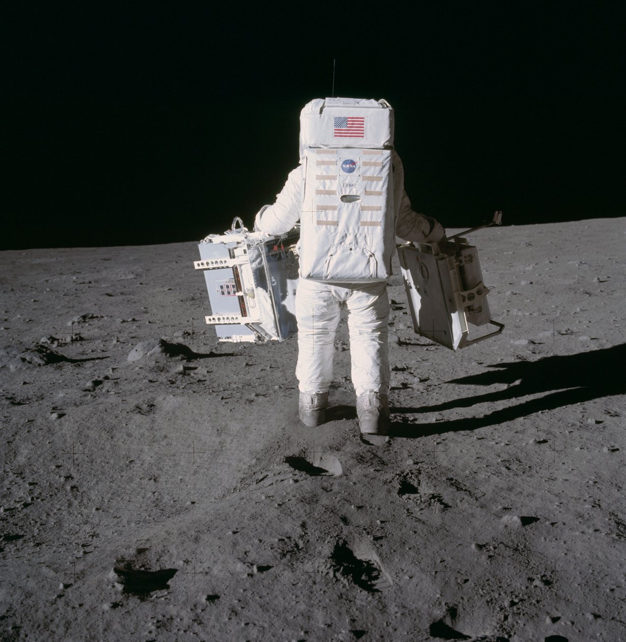 Buzz Aldrin implementerer Apollo 11-eksperimenter, 1969 av Unbekannt Unbekannt