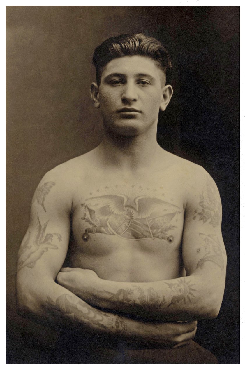 Portrett av en tatovert amerikansk soldat ca. 1915 av Unbekannt Unbekannt
