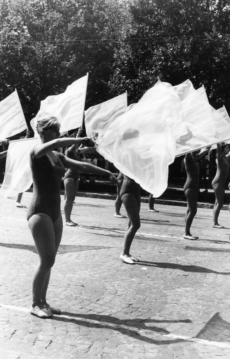 Gymnastparader i Bucuresti. av Unbekannt