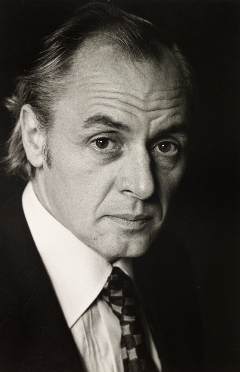 R.D. Laing   1351520   no       norwegian Successfully Translated  Original: Le Baiser, 1868. Translat: Le Baiser, 1868. 1199289 no norwegian Successfully Translated Original: St. Luke; St. Lucian; St. Irene; St. Hilarion Translat: St. Luke; St. Lucian; St av Unbekannter Künstler