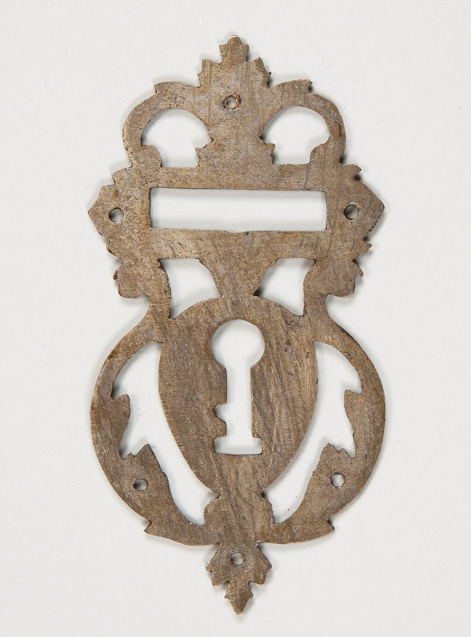 Nøkkelhullshylle av Unidentified Maker