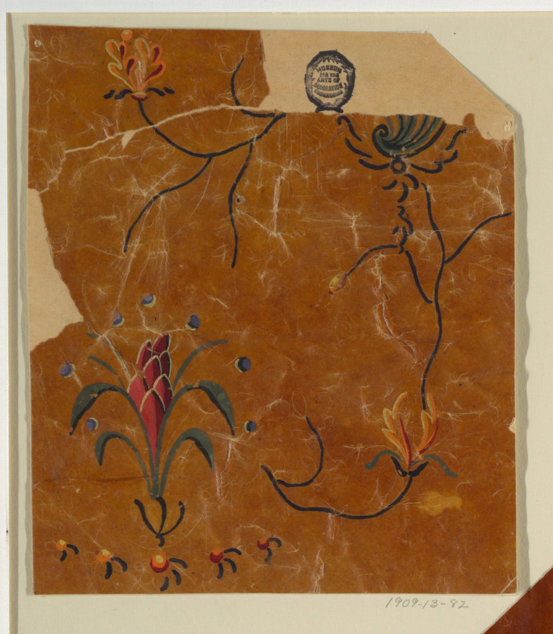 Design for a Woven Fabric, Fragment   1259912   no       norwegian Successfully Translated  Original: Catherine de Medici meets her sons Charles IX and Henry III Translat: Catherine de 