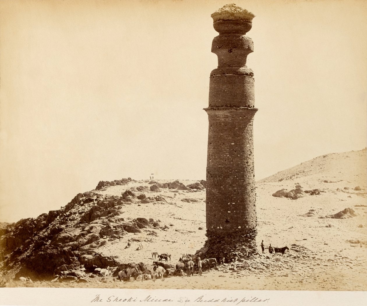 Alexanders søyle nær Kabul av Unknown photographer