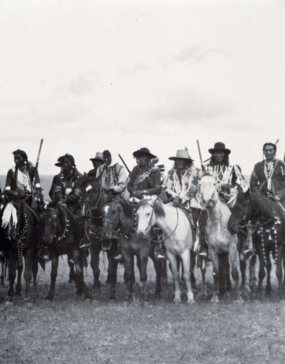Prairie-indianere, Canada, sent på 1800-tallet. av Unknown photographer
