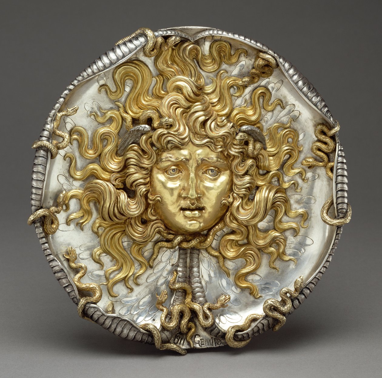 Medusa, 1911 (pakkeforgylt sølv) av Vincenzo Gemito