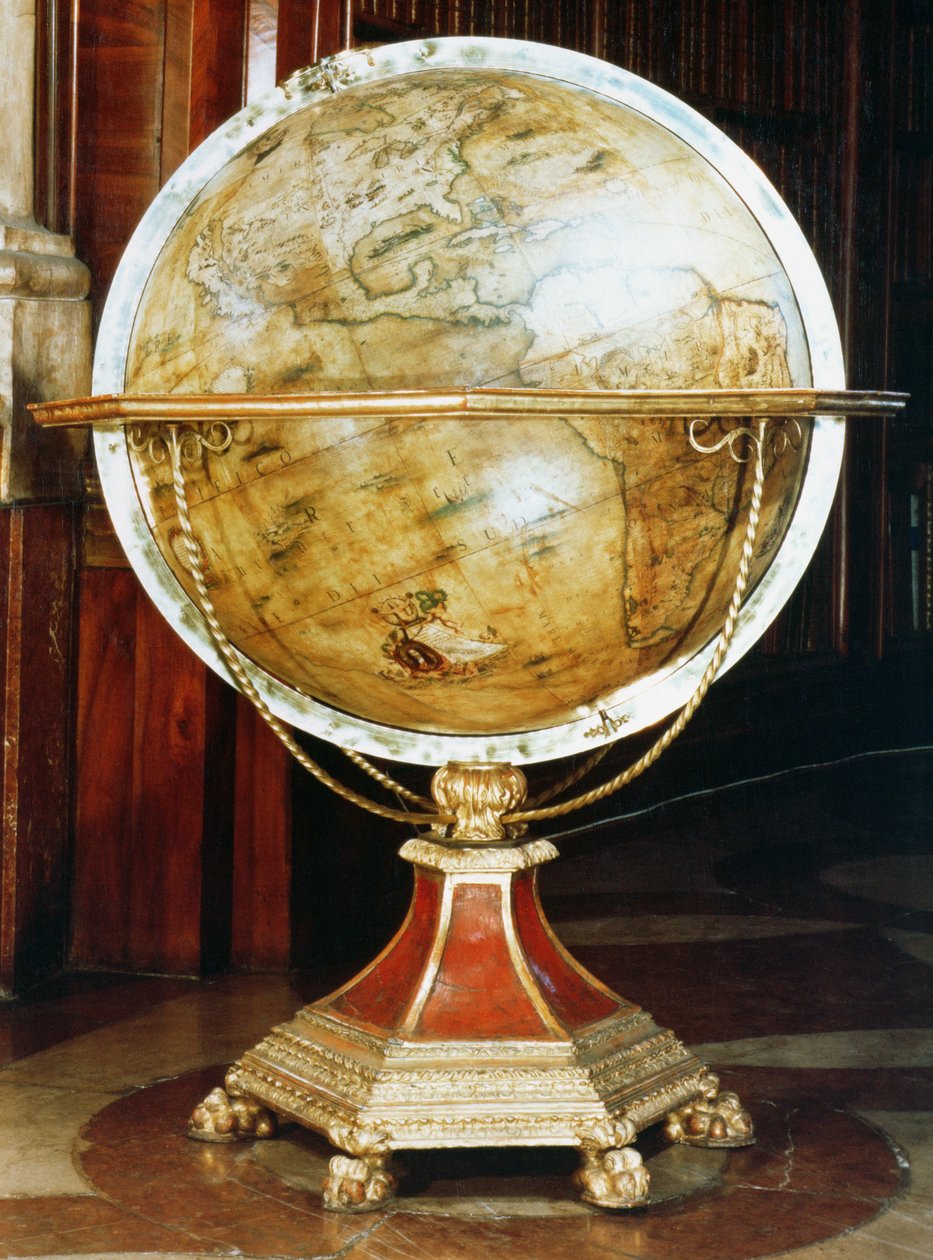 Jordklode, 1688 (papirmache med trestativ) (par til 90827) av Vincenzo Maria Coronelli