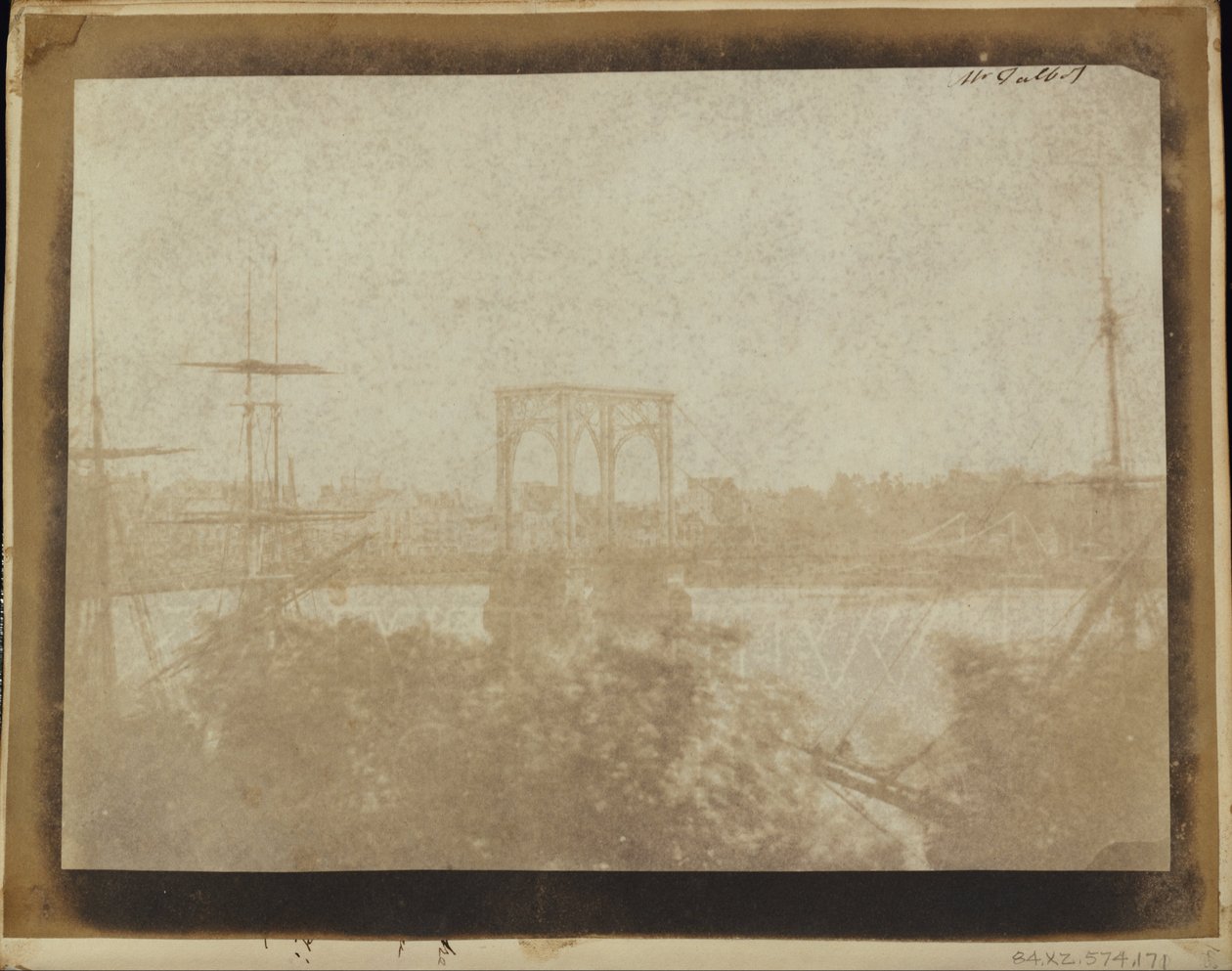 Hengebroen, Rouen. av William Henry Fox Talbot