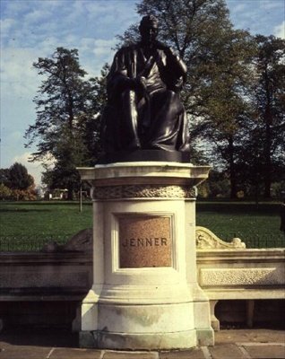 Statue av Dr. Edward Jenner (bronse) av William Calder Marshall