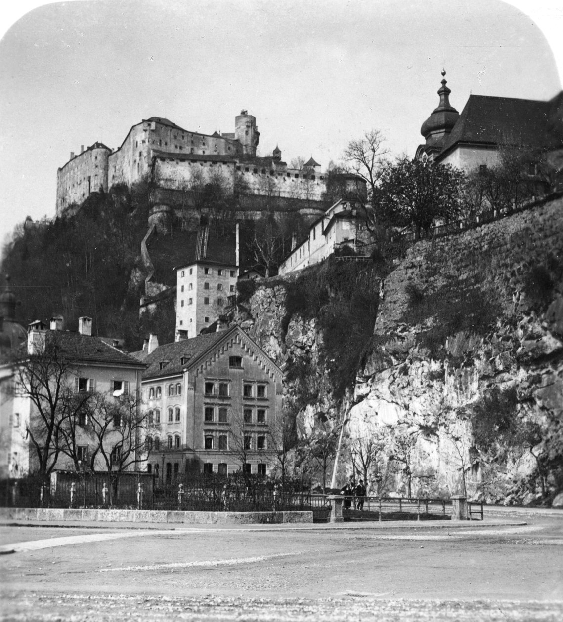 Nonnberg Abbey, Salzburg, Østerrike, ca 1900. av Wurthle and Sons