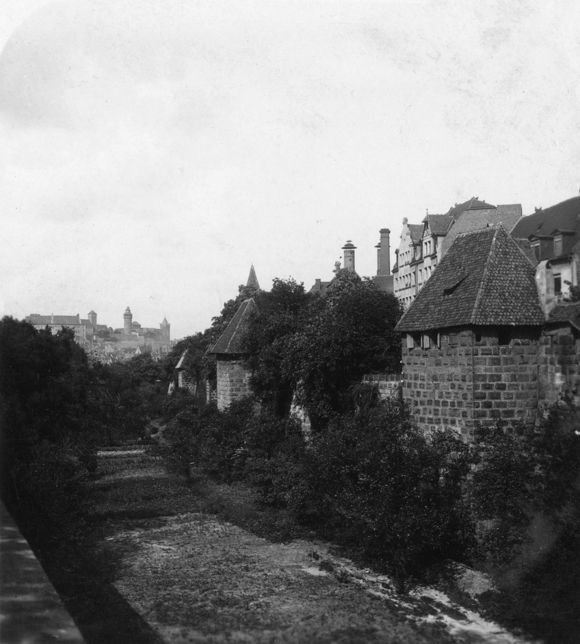 Nürnberg slott, Nürnberg, Tyskland, ca 1900-tallet. av Wurthle and Sons