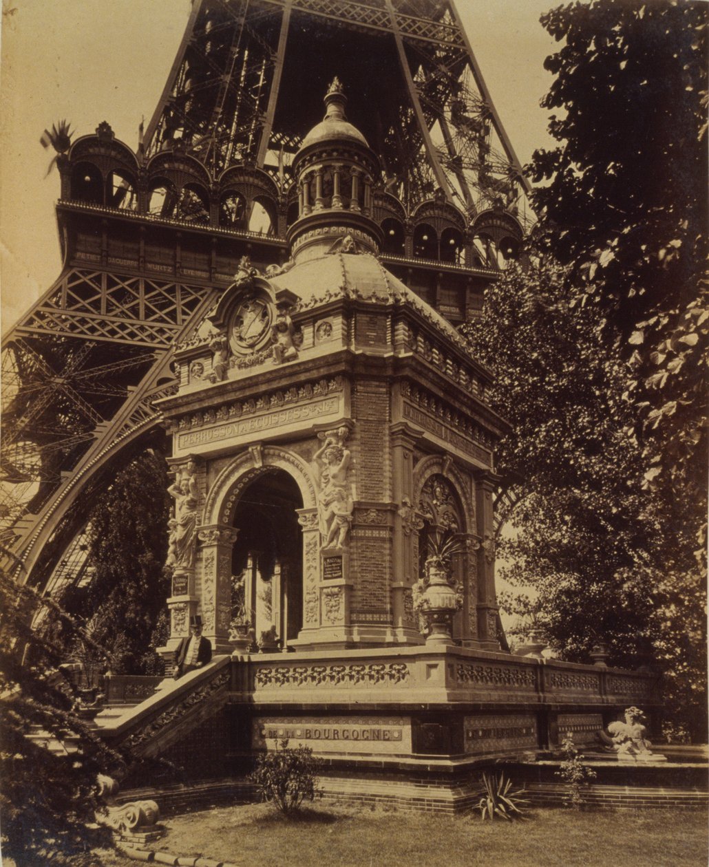 Paviljong Perusson, Paris-utstillingen av . .