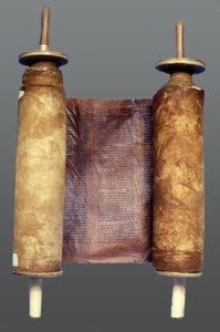 Torah-rulle (tre og pergament)