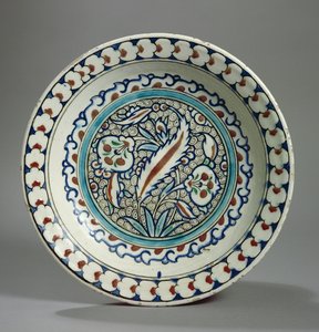 Steinpastaplate, Iznik, Tyrkia (keramikk)