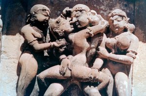 Erotisk skulptur, Khajuraho, India. c950-1050. Det 20. århundre