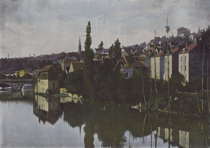 Argenton-sur-Creuse (farget bilde) av (after) French Photographer