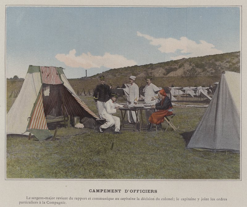 Offisersleir (farget bilde) av (after) French Photographer