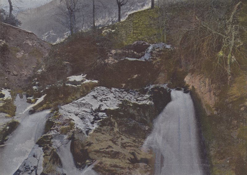 Cascade de Disco (farget bilde) av (after) French Photographer