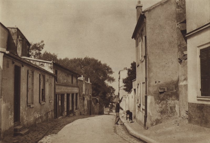 Rue Saint-Vincent (s/hvitt bilde) av (after) French Photographer