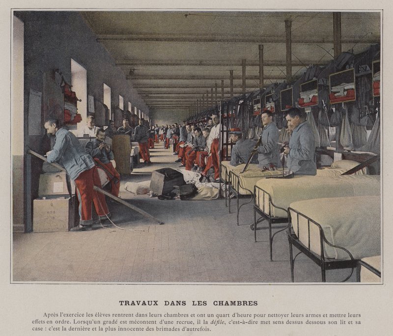 Works in the Chambers (farget bilde) av (after) French Photographer
