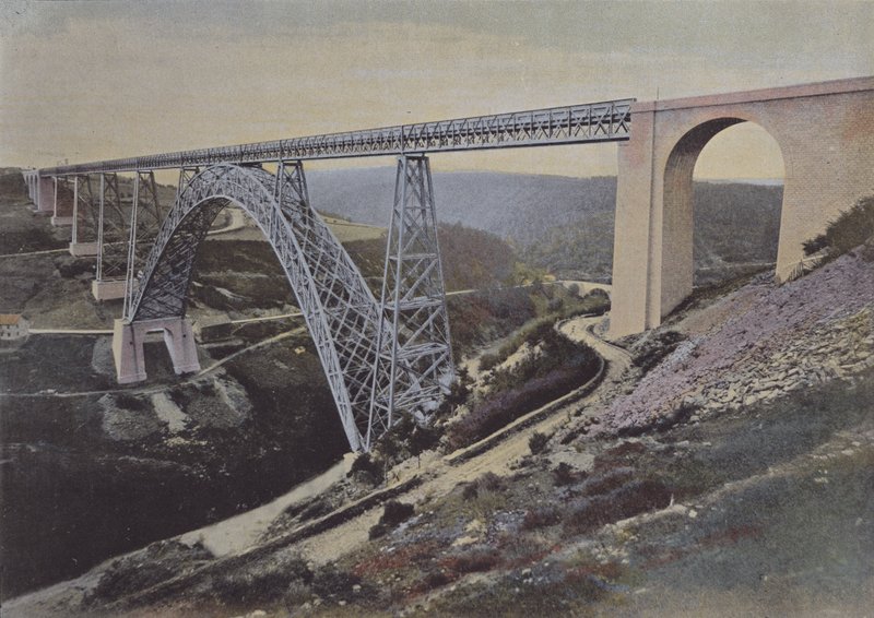 Garabit Viaduct (farget bilde) av (after) French Photographer