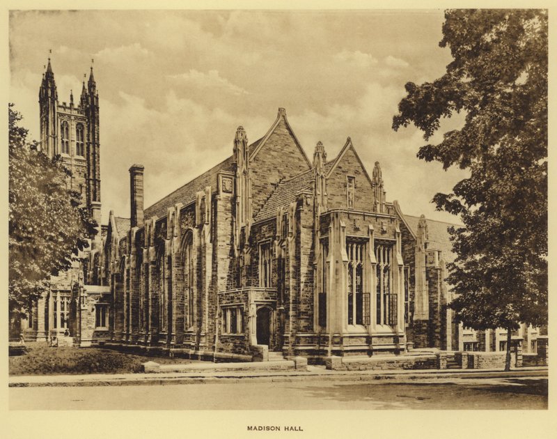 Princeton University: Madison Hall (s/hvitt bilde) av American Photographer (after)