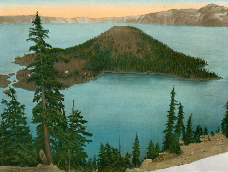 Wizard Island, Crater Lake (bilde) av American Photographer (after)